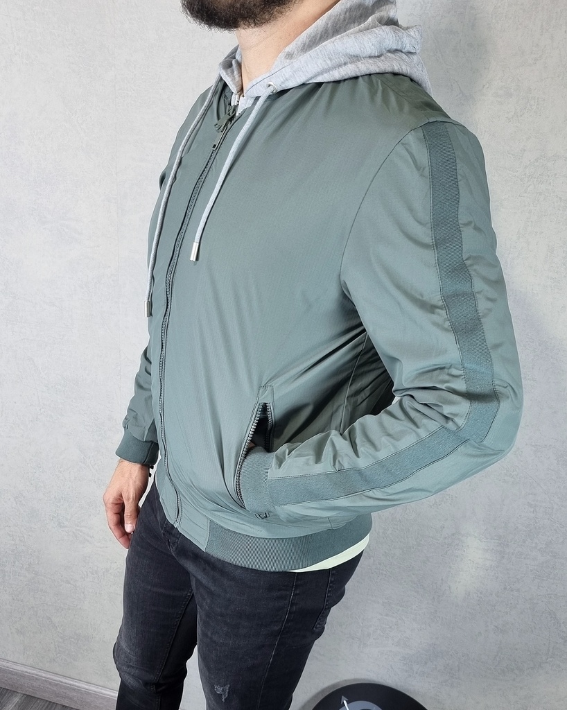 Chaqueta con capucha estivaneli cq20030