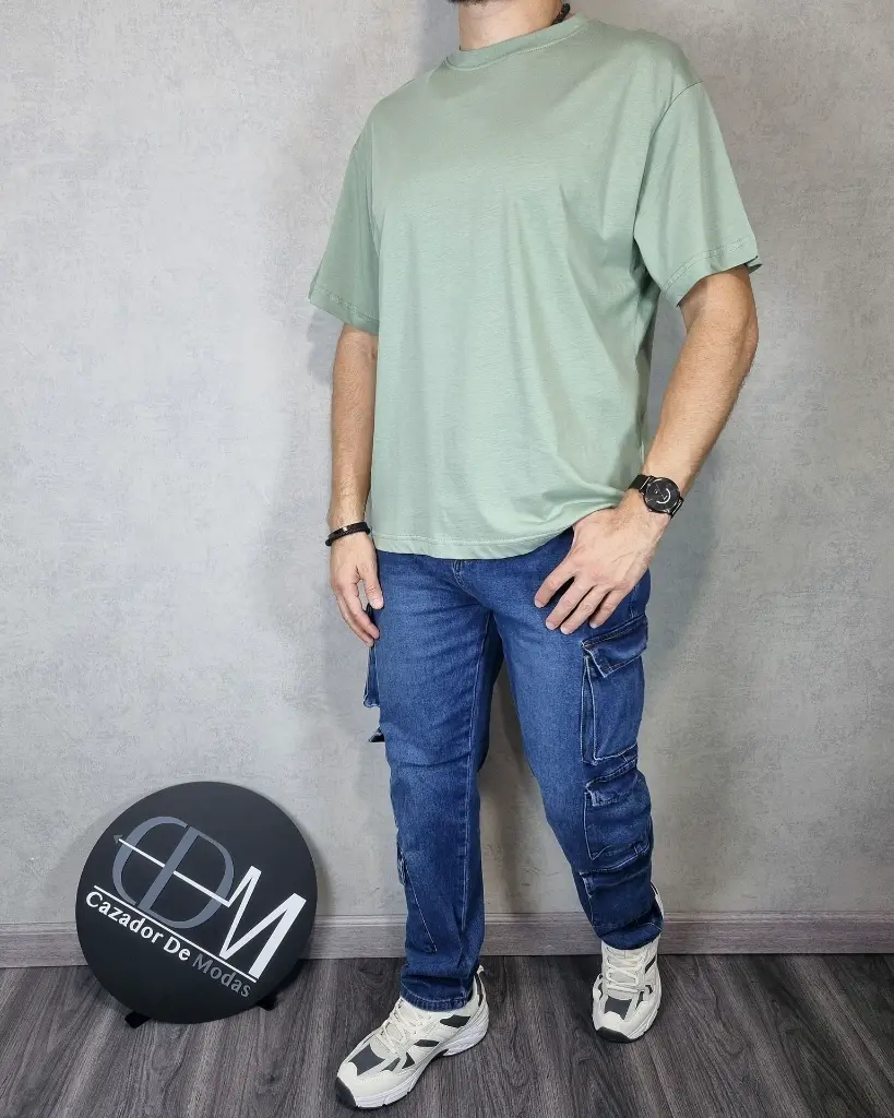 F37009-1.webp