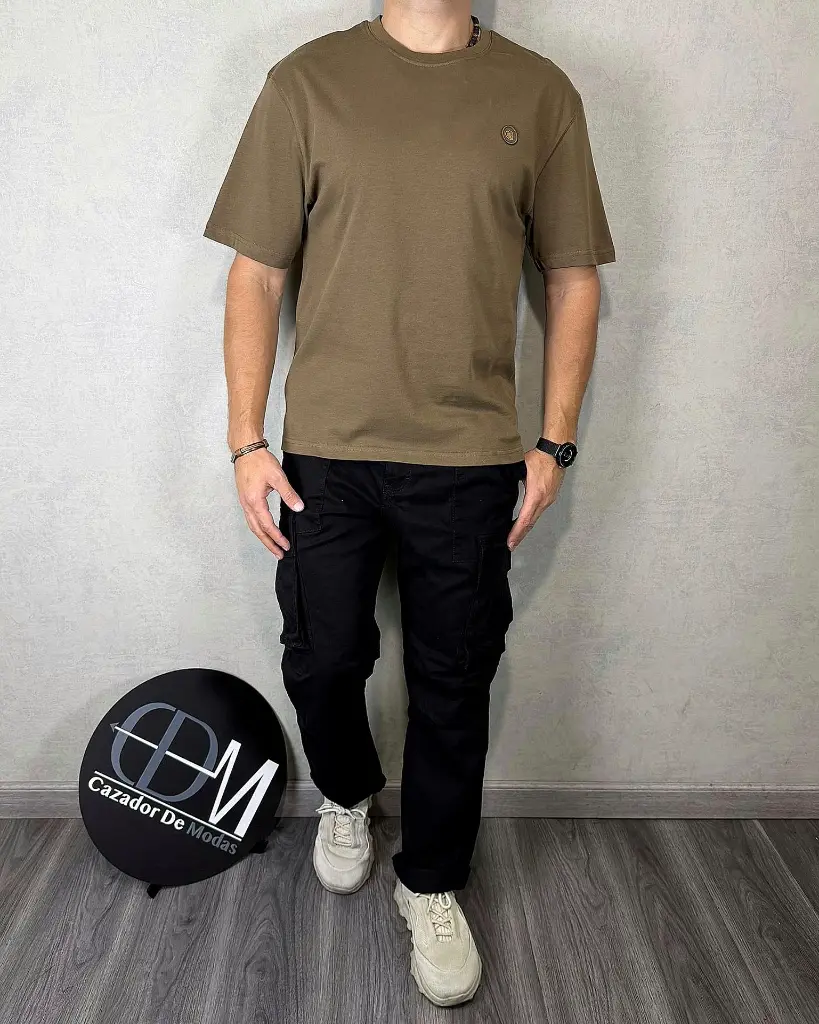F21036a-1.webp
