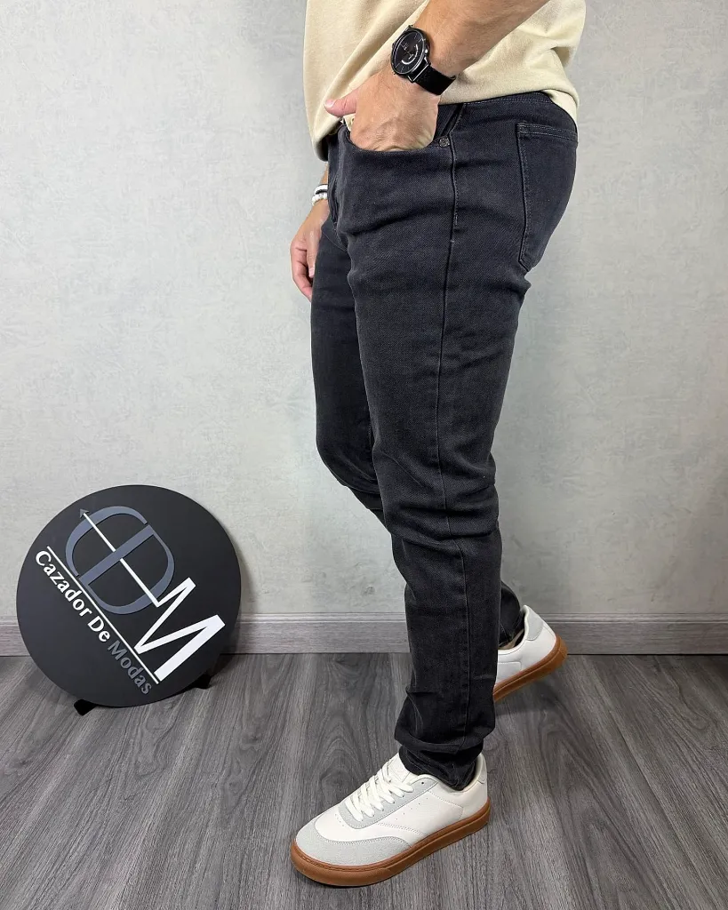 Jn64365-2.webp
