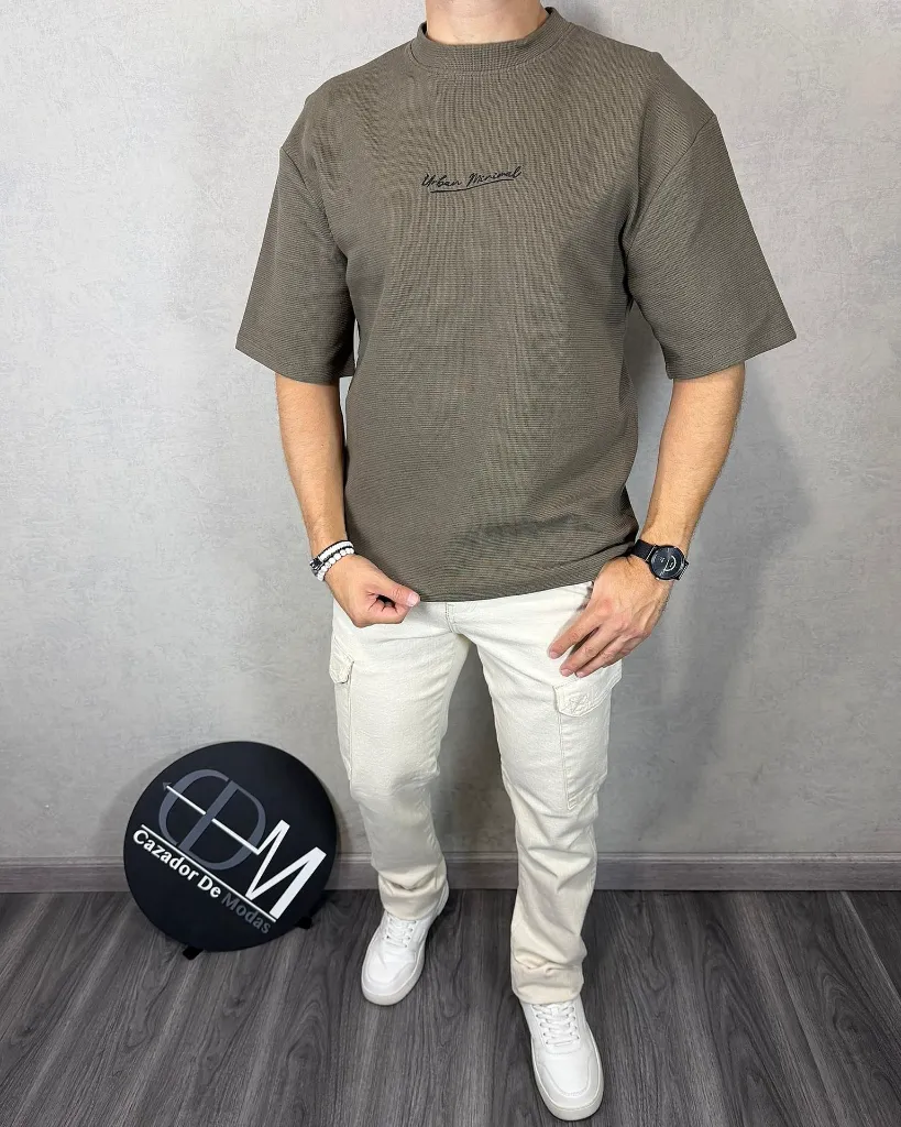 F33035-1.webp