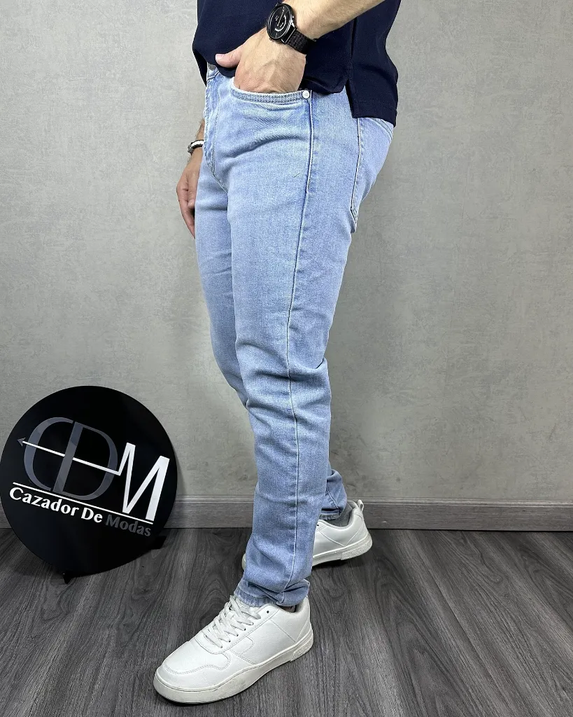 Jn65774-2.webp