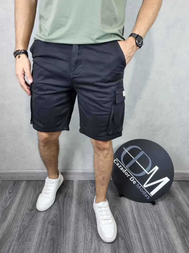 [BRE6282N30] Bermuda cargo relaxed fit estivaneli 6420 (30, NEGRO)