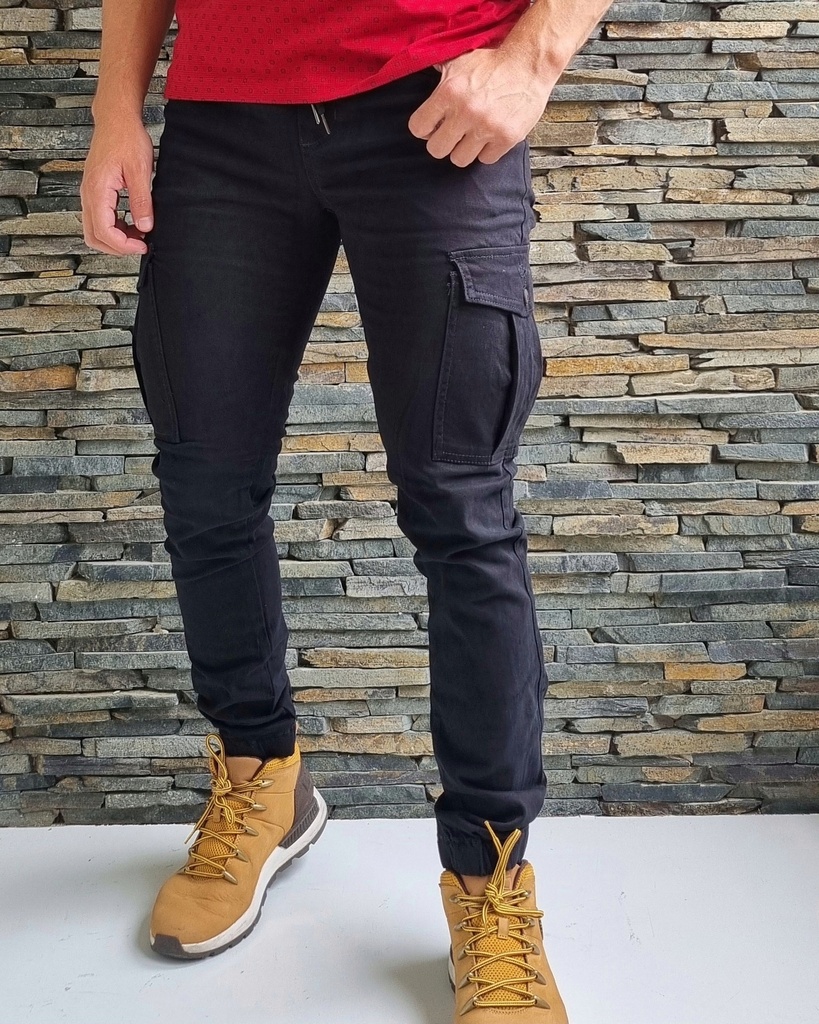 JOGGER CALLE8 CB-071
