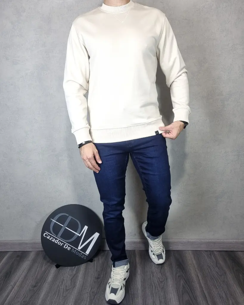 Sueter unicolor estivaneli 6460