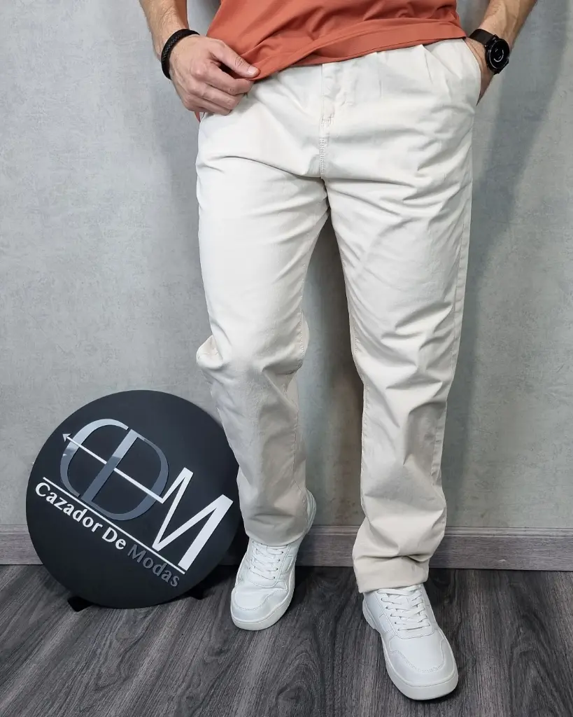 [P37286E30] Pantalón chino estivaneli 37285 (30, CREMA)