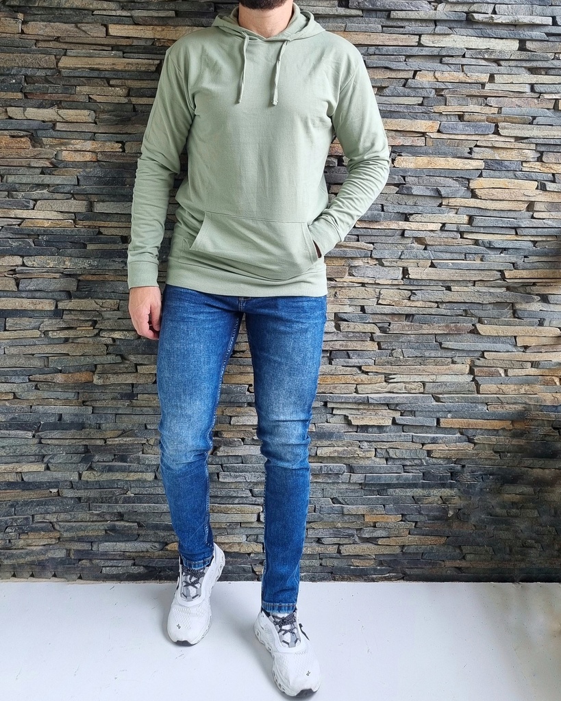 SUETER ESTIVANELI CON CAPUCHA 8211