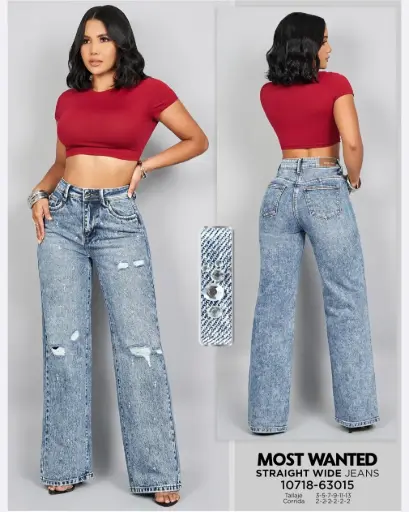 Jeans straight con pedrería mostwanted 63015
