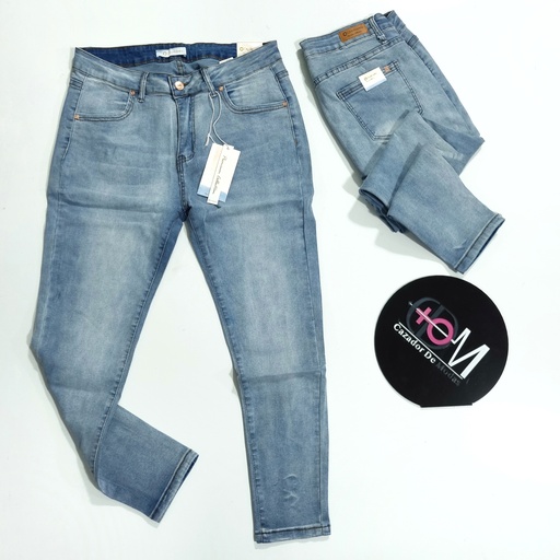 [JNDP22052C] Jeans dama plus chic royale 22052